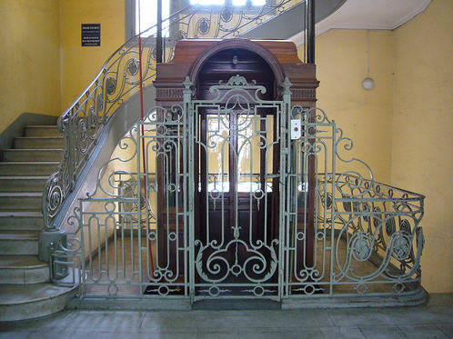  Passenger Elevator Gates 
